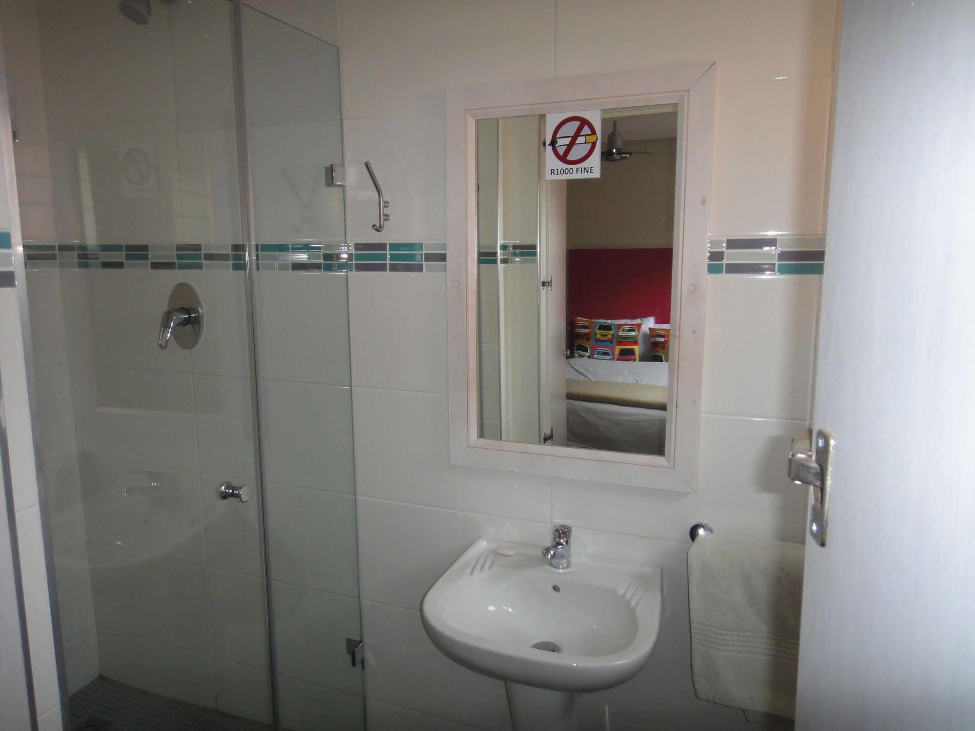 Ashanti Lodge Green Point Cape Town Eksteriør bilde